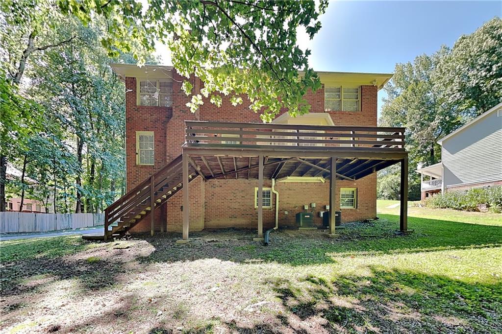 3940 Camrose Place Property Photo 21