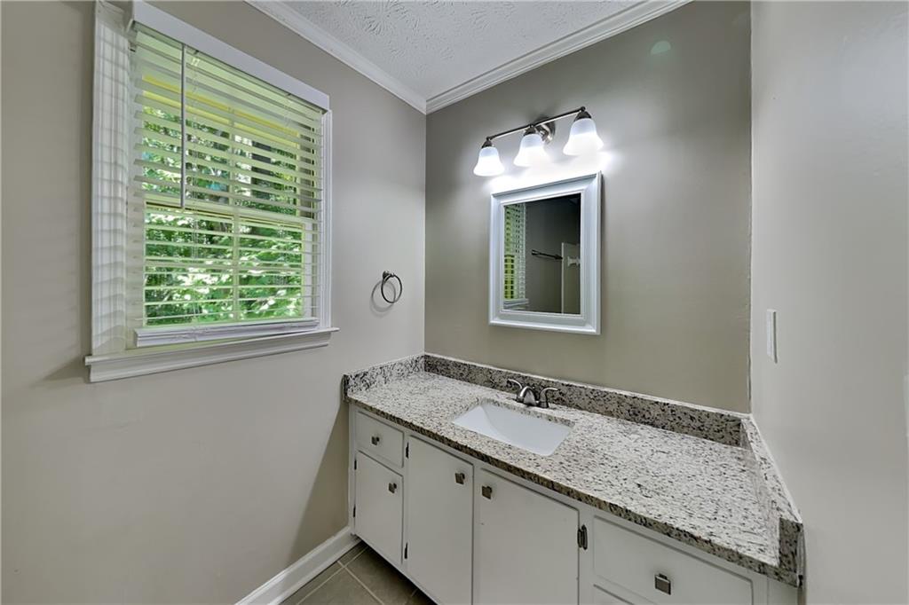3940 Camrose Place Property Photo 22