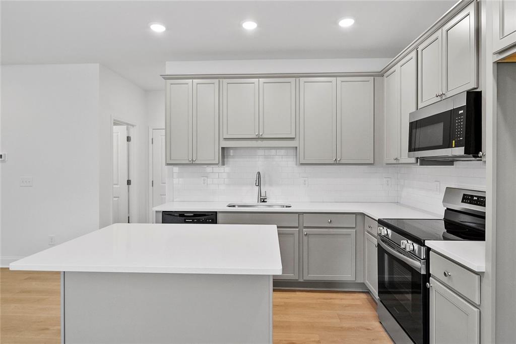 165 Mill Center Boulevard Unit 216 Property Photo 15