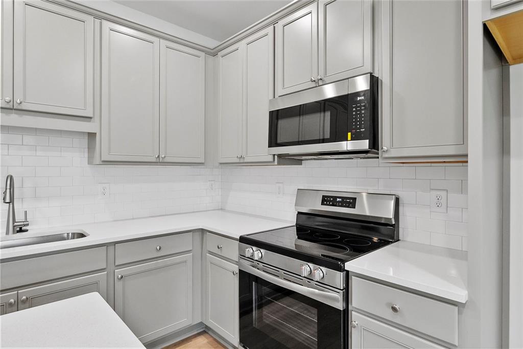 165 Mill Center Boulevard Unit 216 Property Photo 16