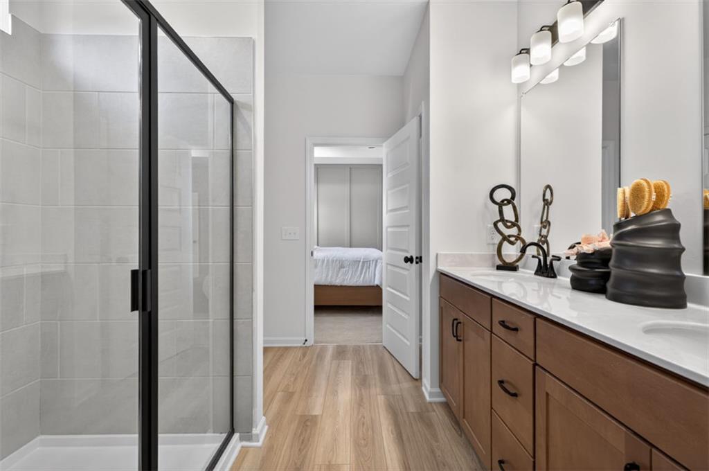 247 Shire Loop Property Photo 40
