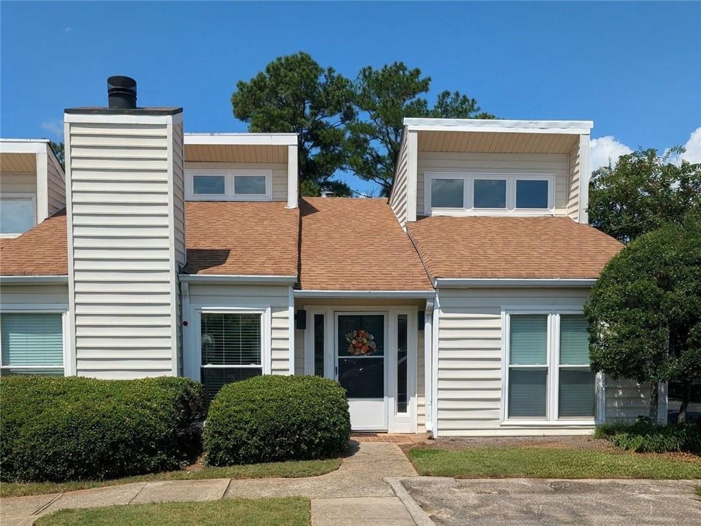 827 Serramonte Drive Ne Property Photo 1