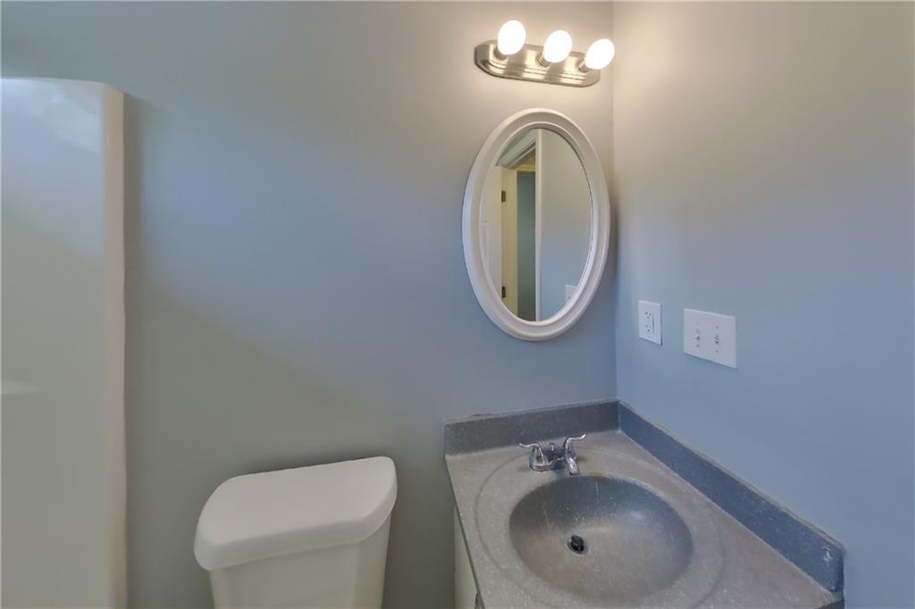 7833170 Property Photo 14