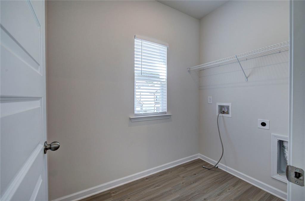 416 Perth Drive Property Photo 37