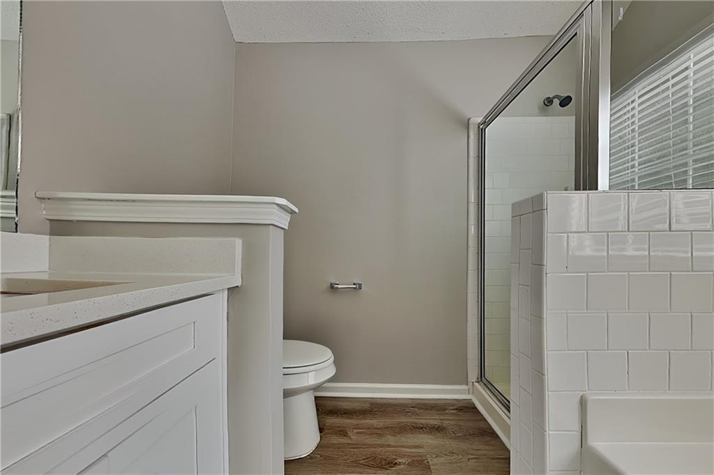 7833177 Property Photo 10