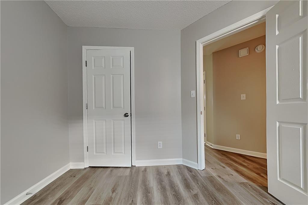 7833177 Property Photo 13