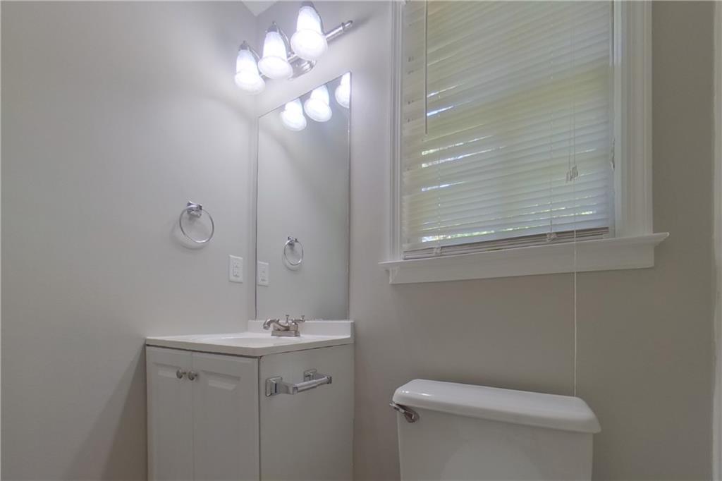 7833194 Property Photo 13