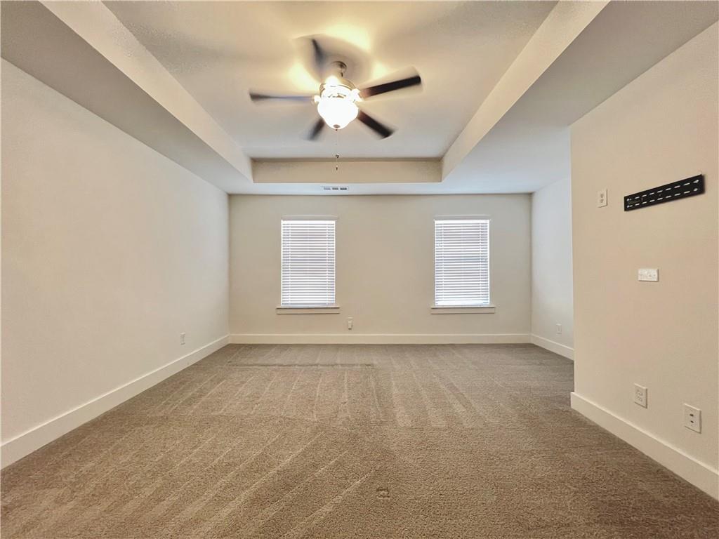 5855 Radford Loop Property Photo 14