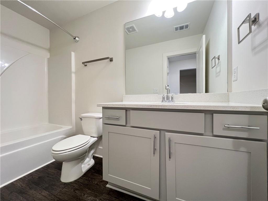 5855 Radford Loop Property Photo 22
