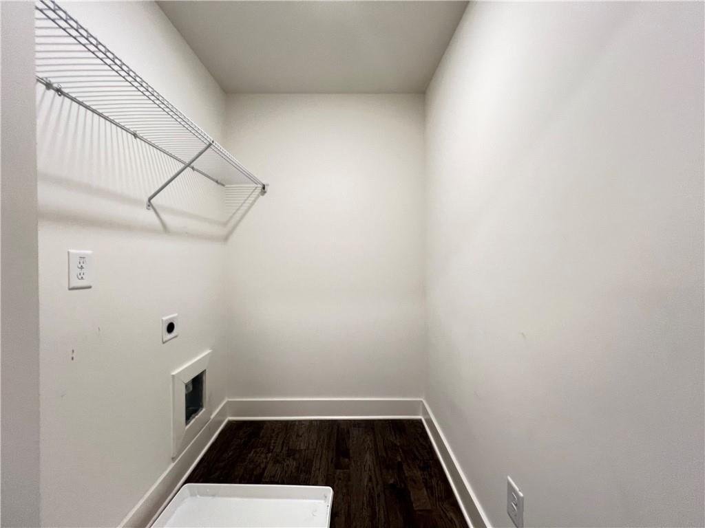 5855 Radford Loop Property Photo 23