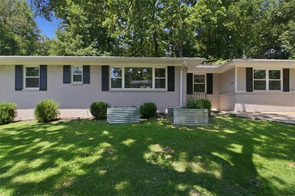 1763 Meadowglades Drive Property Photo 1