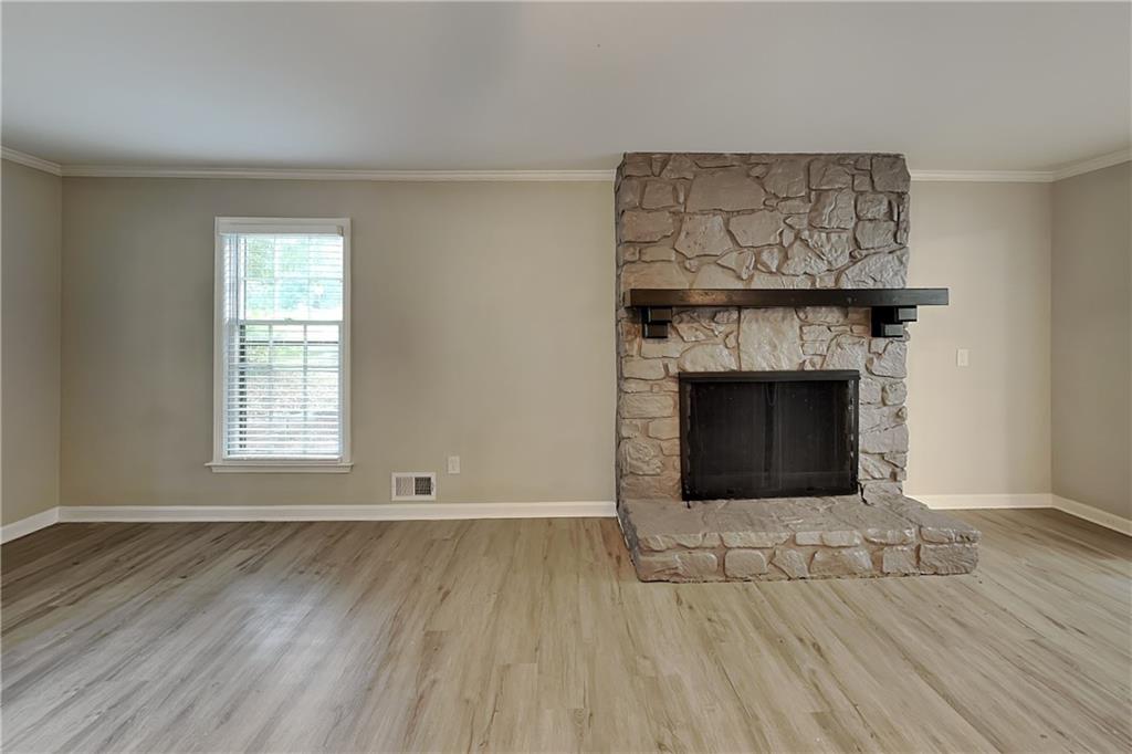 255 Saint Patrick Drive Sw Property Photo 2