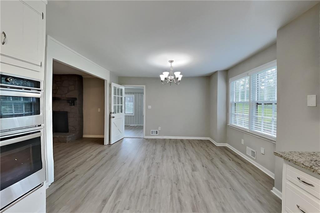 255 Saint Patrick Drive Sw Property Photo 6