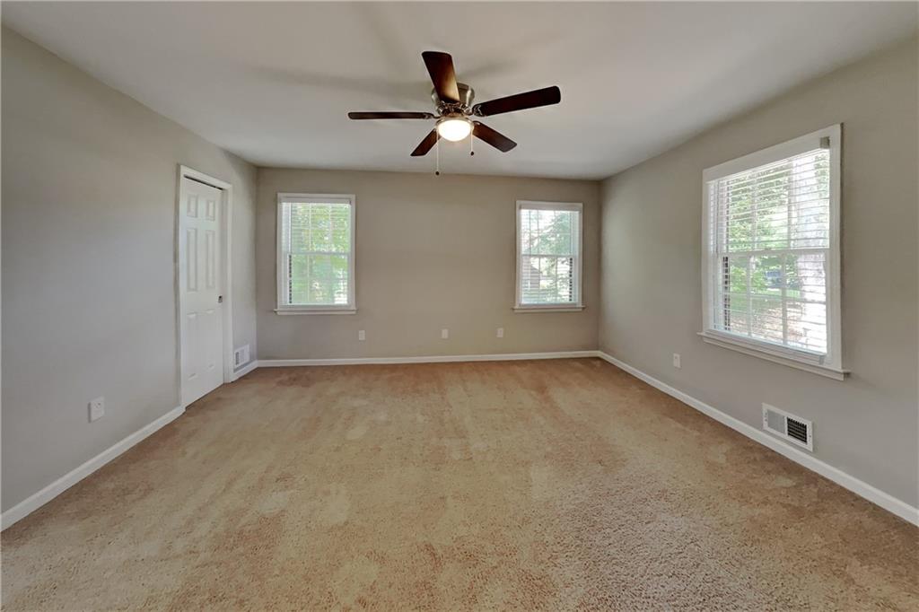 255 Saint Patrick Drive Sw Property Photo 7