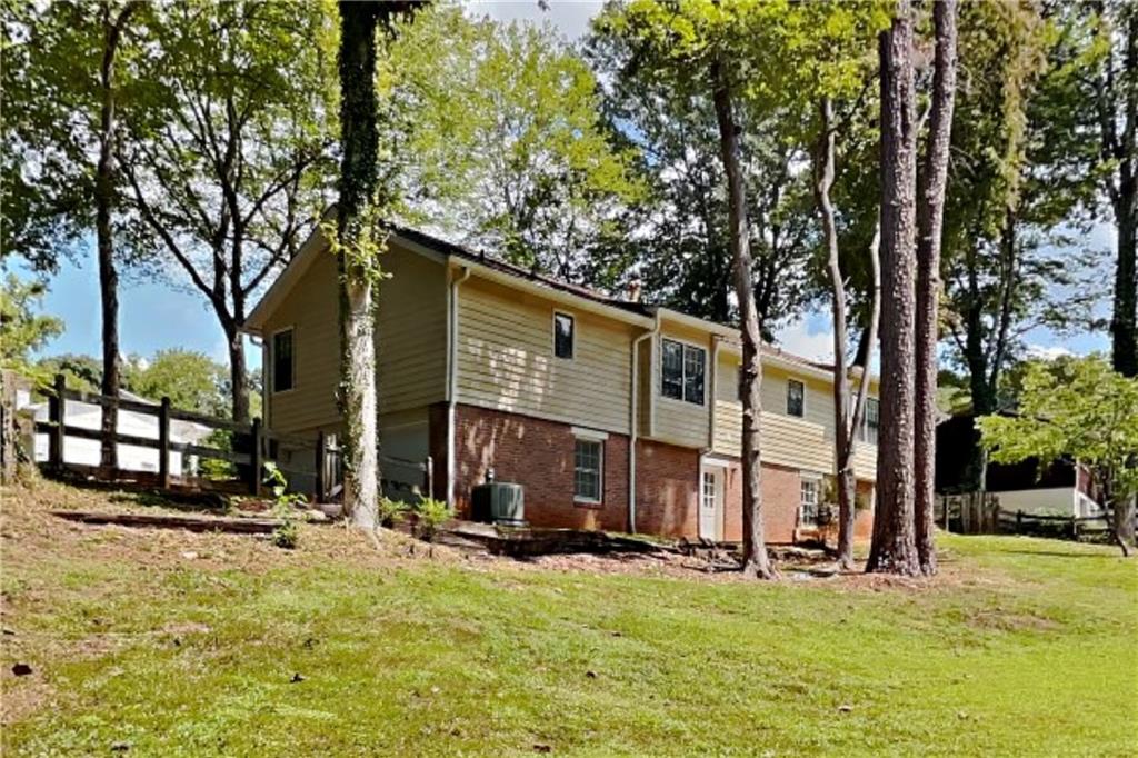 255 Saint Patrick Drive Sw Property Photo 18