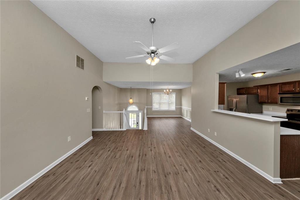 242 Elk Drive Property Photo 8