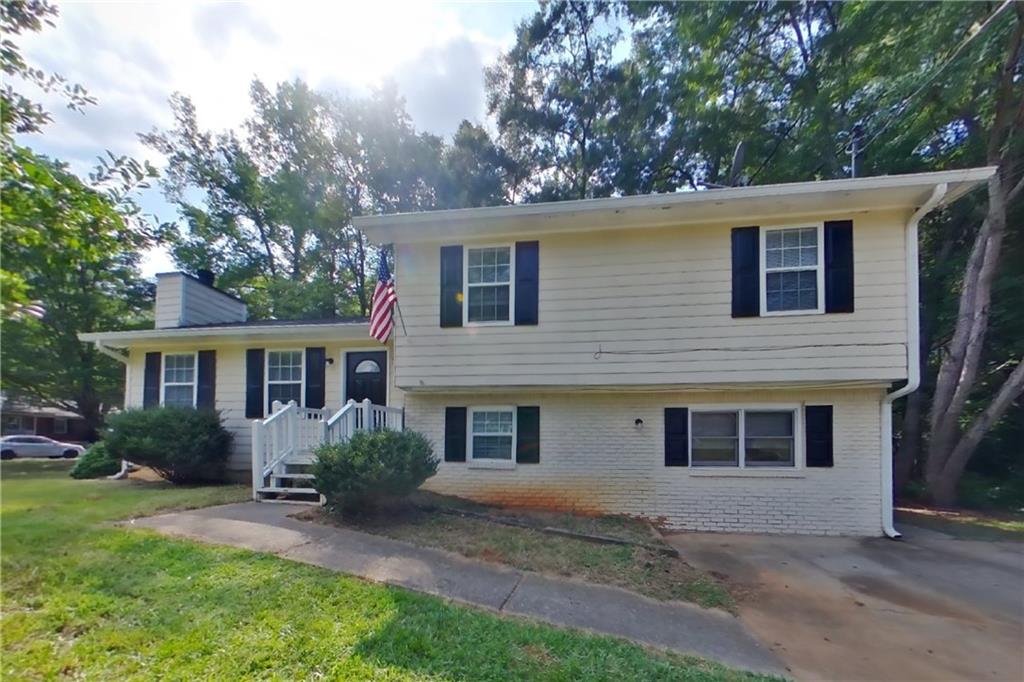 7833251 Property Photo 1