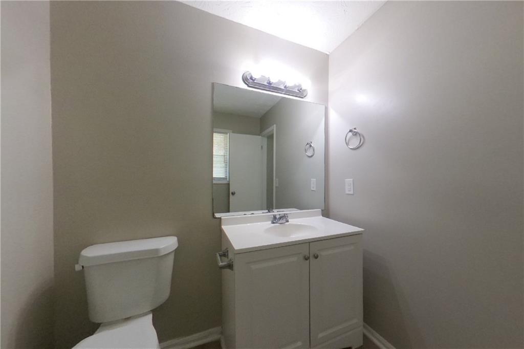 7833256 Property Photo 9