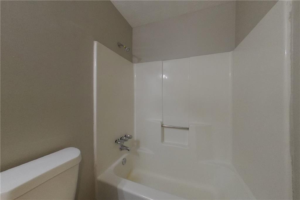 7833256 Property Photo 14