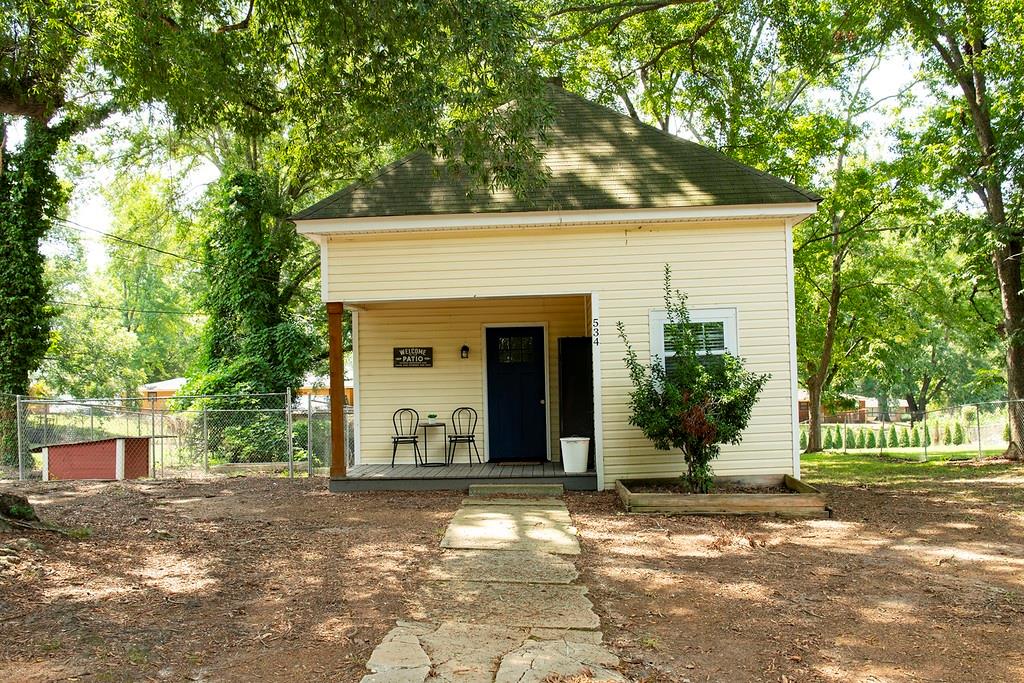 534 Lovvorn Road Property Photo 1