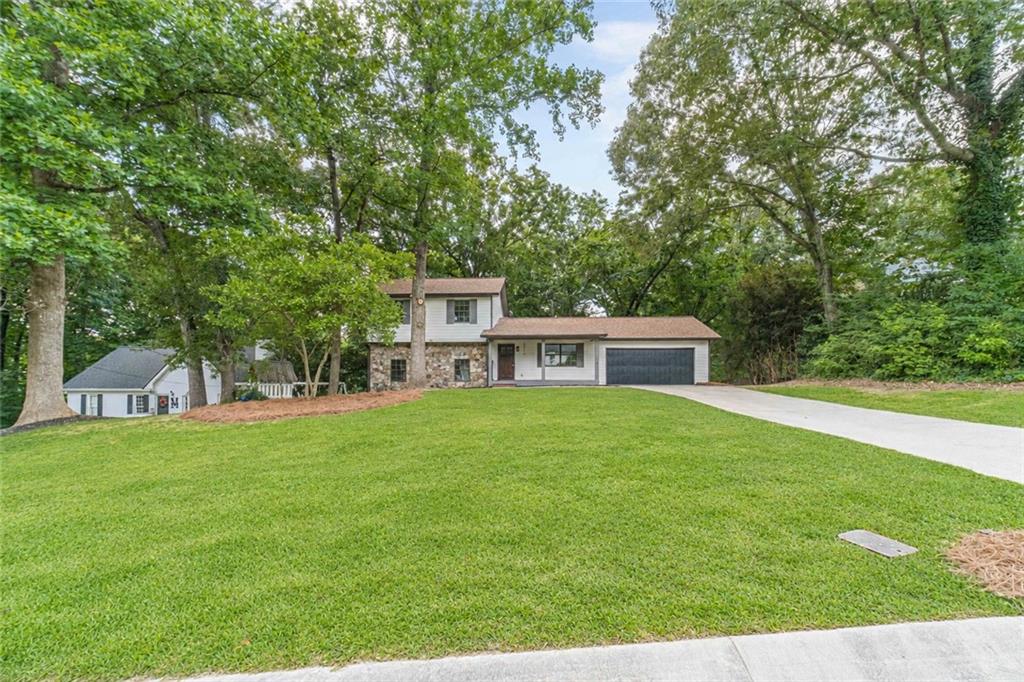 2273 Ivy Crest Drive Property Photo 4
