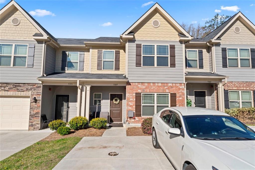 5369 Creekview Way Property Photo 1