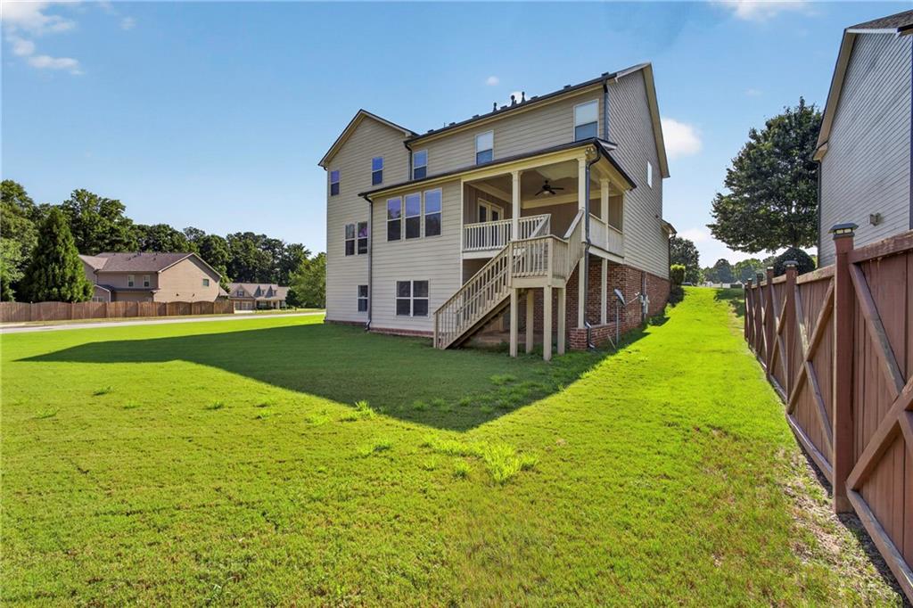 3952 Ivy Gate Drive Property Photo 8