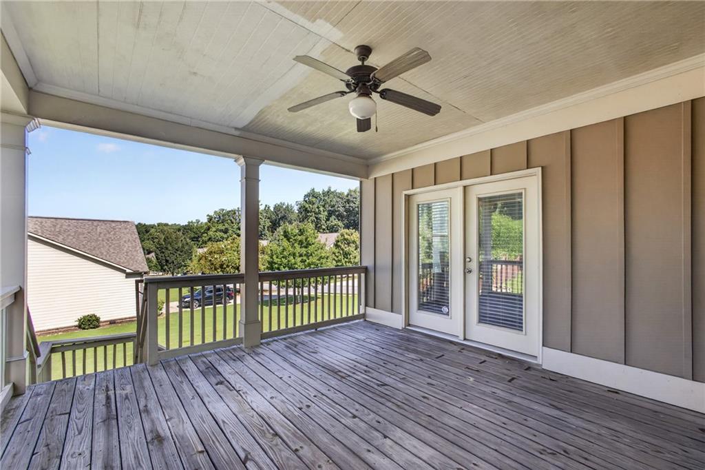 3952 Ivy Gate Drive Property Photo 9