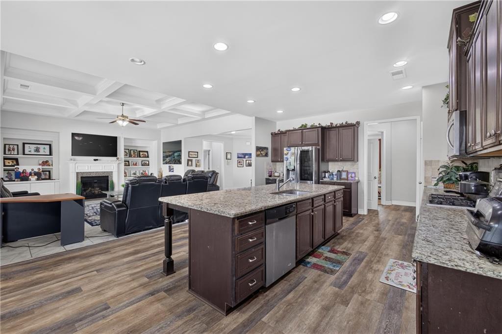 3952 Ivy Gate Drive Property Photo 16
