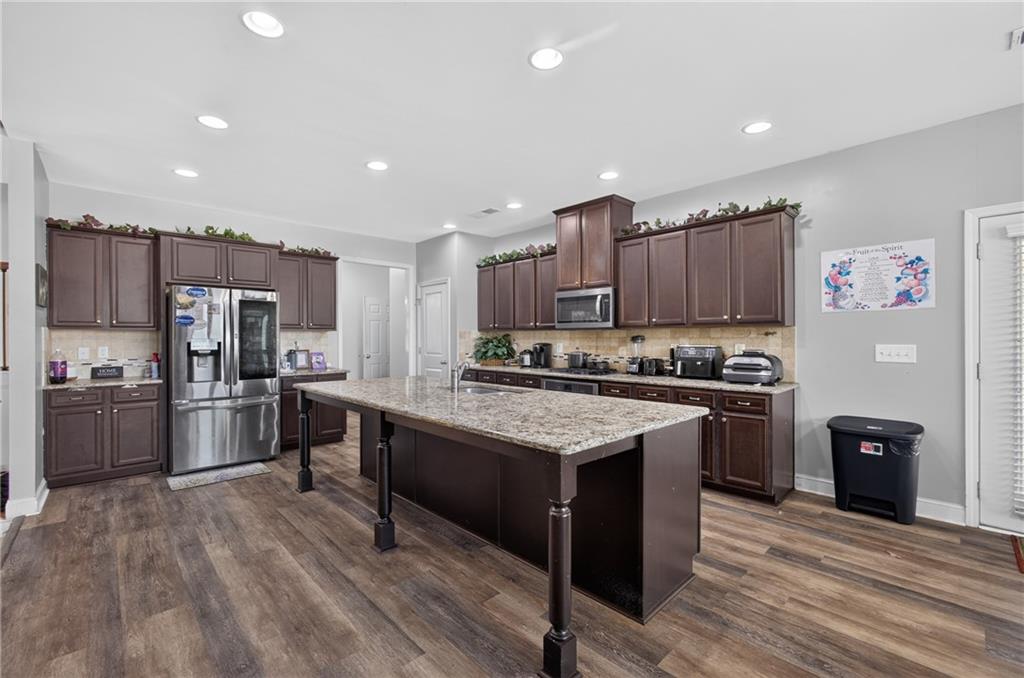 3952 Ivy Gate Drive Property Photo 17