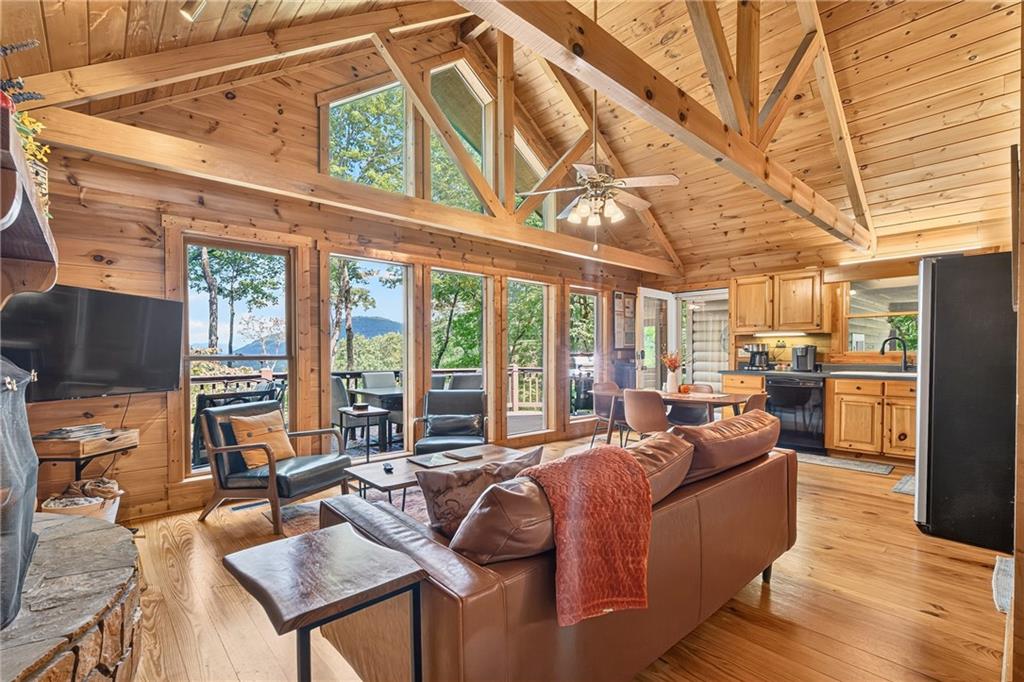 778 Walnut Mountain Road Property Photo 1