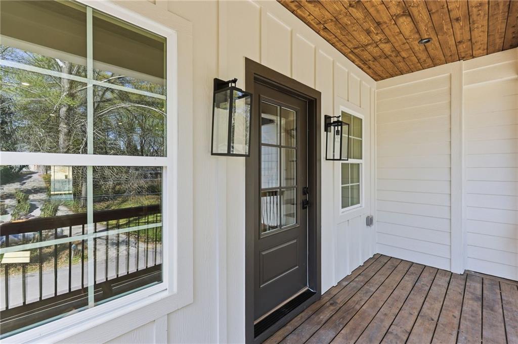1121 Riverside Terrace Property Photo 16