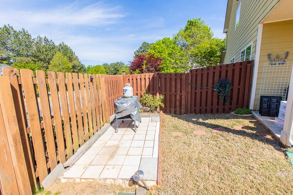 300 Hampton Place Property Photo 22