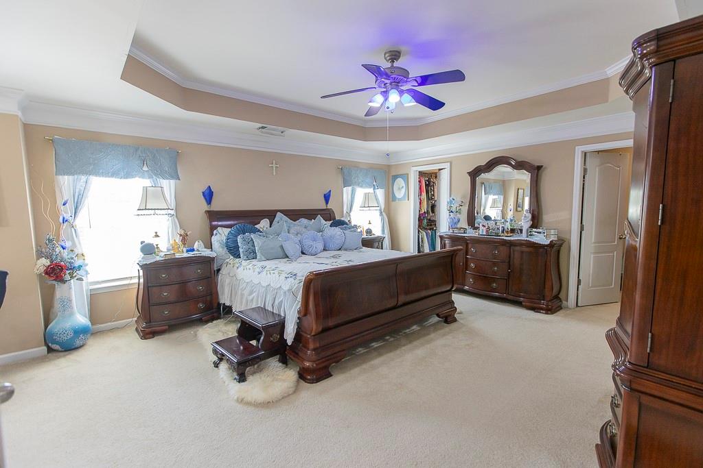 300 Hampton Place Property Photo 32