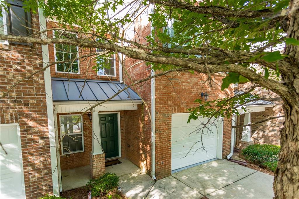 3170 Glenloch Place Property Photo 1