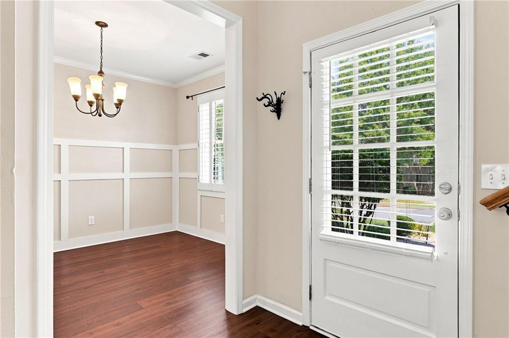 408 Eaglewood Way Property Photo 6