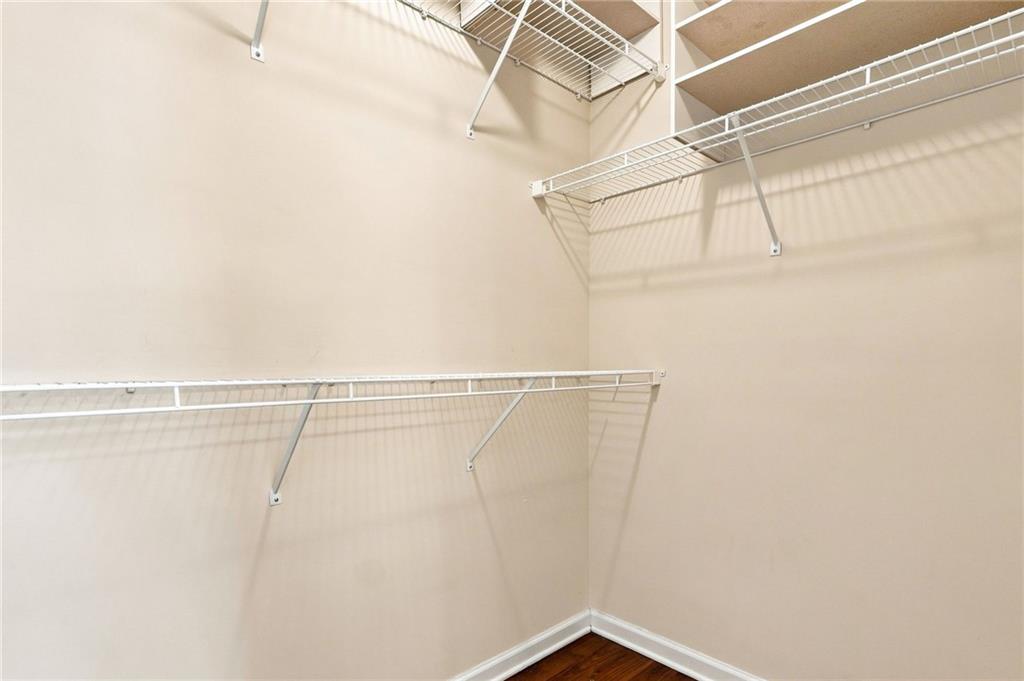 408 Eaglewood Way Property Photo 23