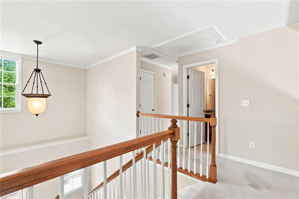 408 Eaglewood Way Property Photo 25