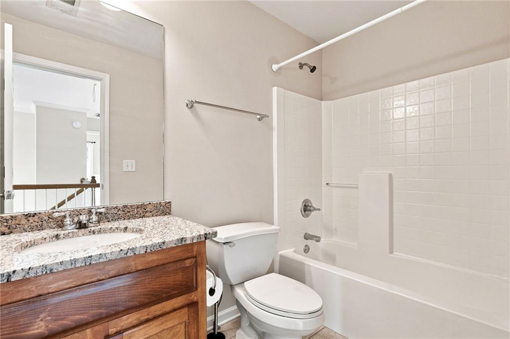 408 Eaglewood Way Property Photo 26