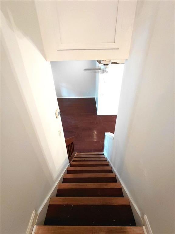 817 Forest Path Property Photo 10