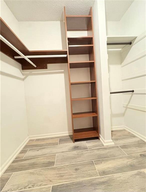 3285 Rollingbrook Way Property Photo 10