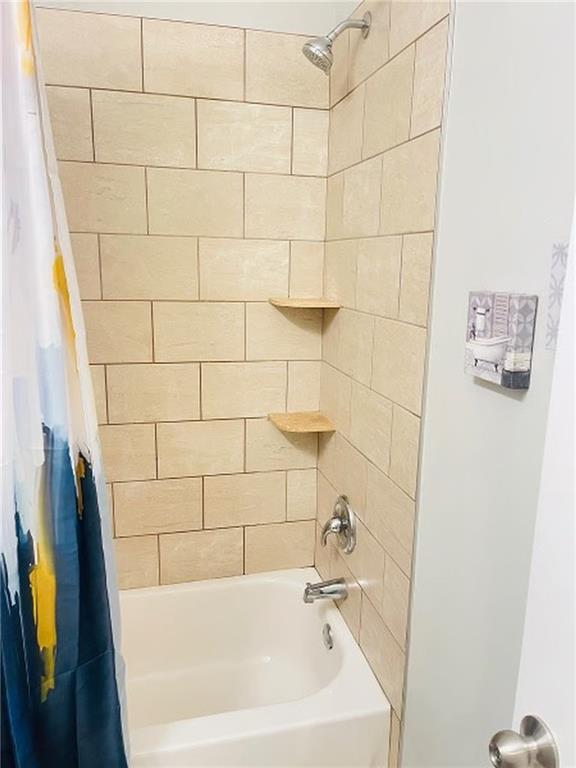 7833415 Property Photo 6