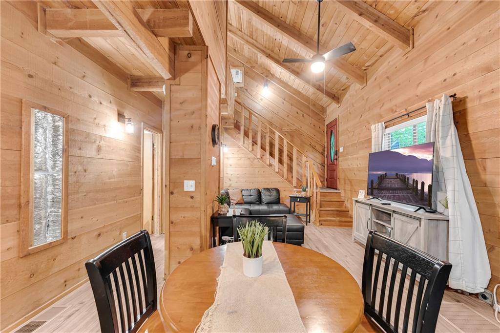 66 Lovers Lane Property Photo 8