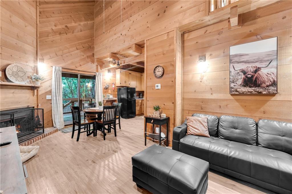 66 Lovers Lane Property Photo 11