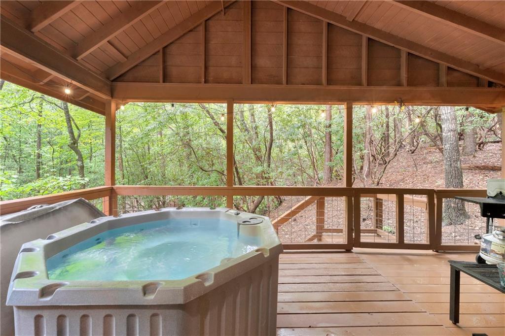 66 Lovers Lane Property Photo 23