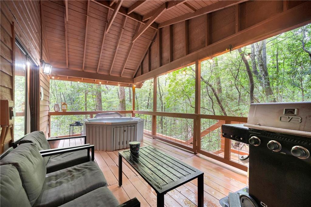 66 Lovers Lane Property Photo 25