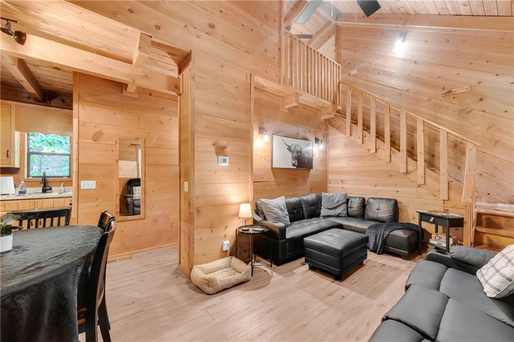 66 Lovers Lane Property Photo 40
