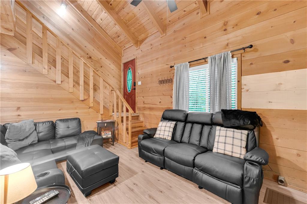 66 Lovers Lane Property Photo 46