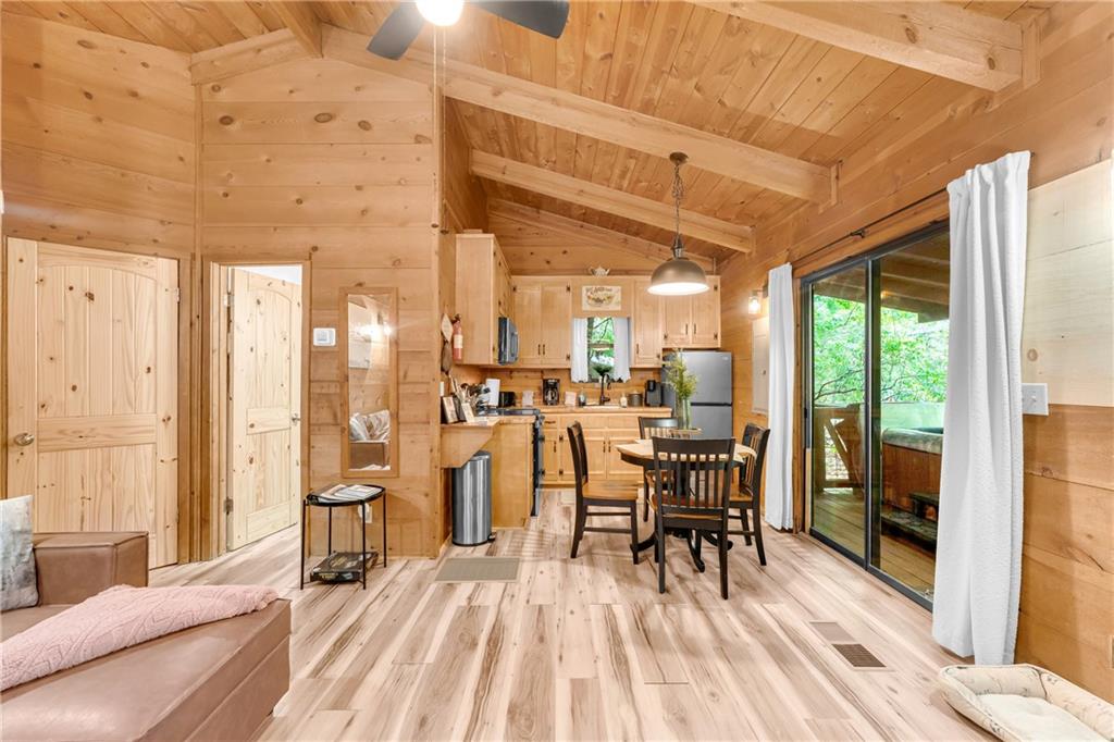 66 Lovers Lane Property Photo 77