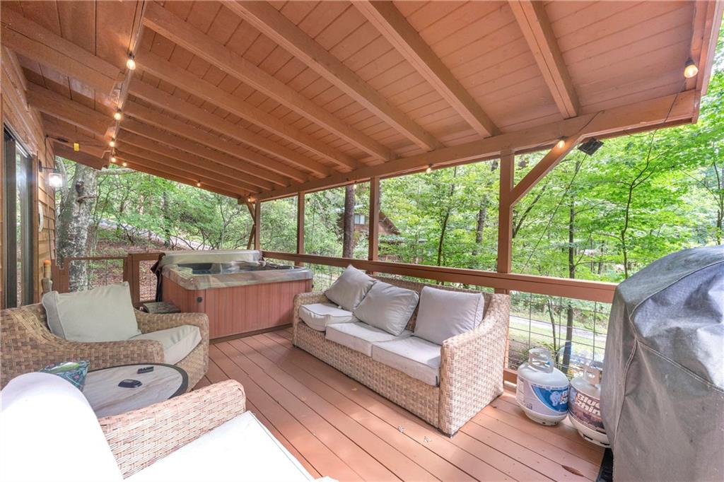 66 Lovers Lane Property Photo 88